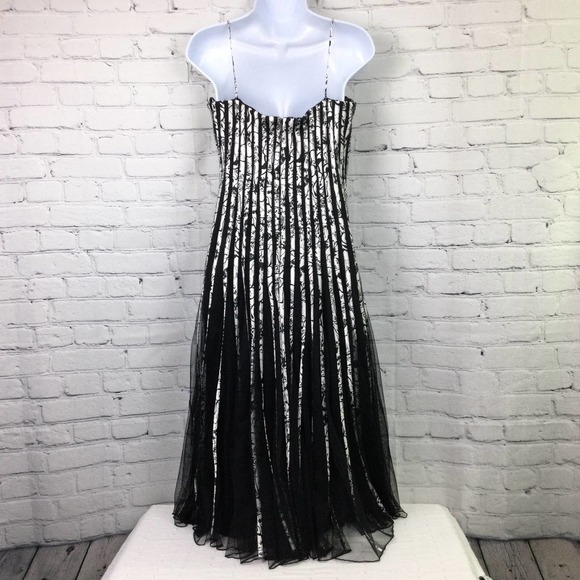 JS Collections Women's Floral Patterned Accordion Draped Black Midi Dress 8 - Picture 4 of 15